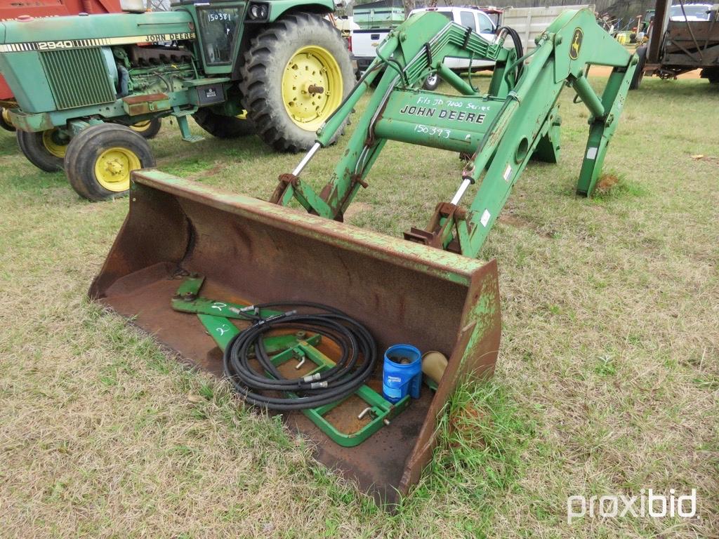 John Deere 740 loader w/ brackets