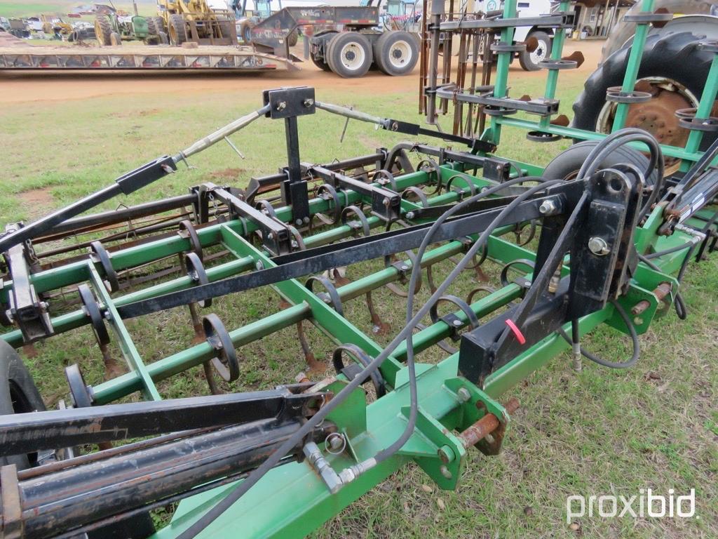 Agco 875 field cultivator