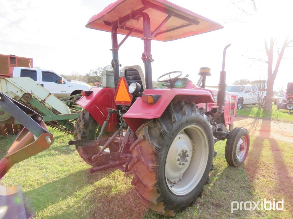 Mahindra 3324 tractor