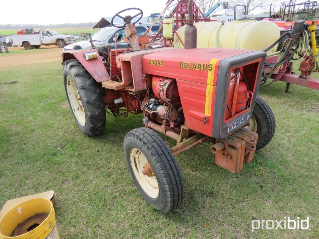 Belarus 250AS tractor