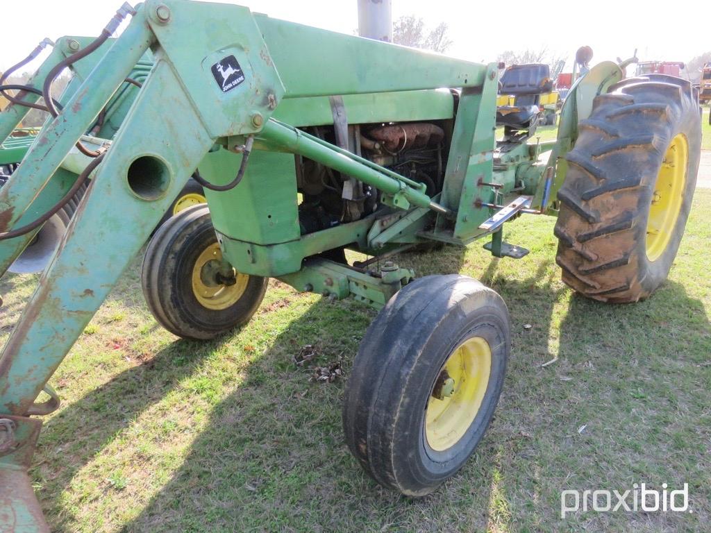 John Deere 2120 tractor w/ JD 146 loader (AS/IS)