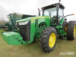 John Deere 8285R tractor