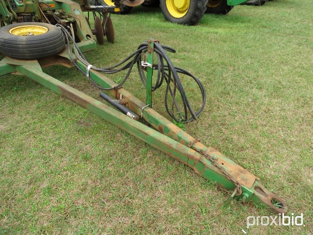 John Deere 630 disc