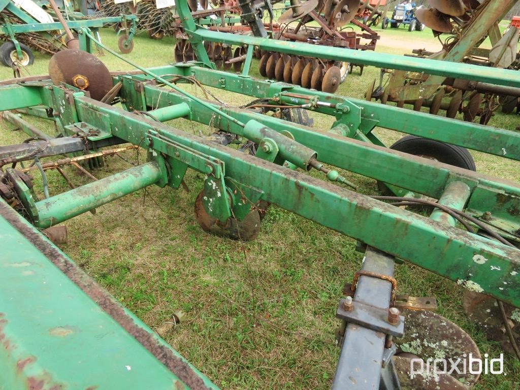 John Deere 230 disc