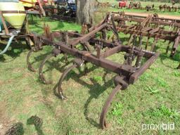 Blanton 7 tine 3pt chisel plow