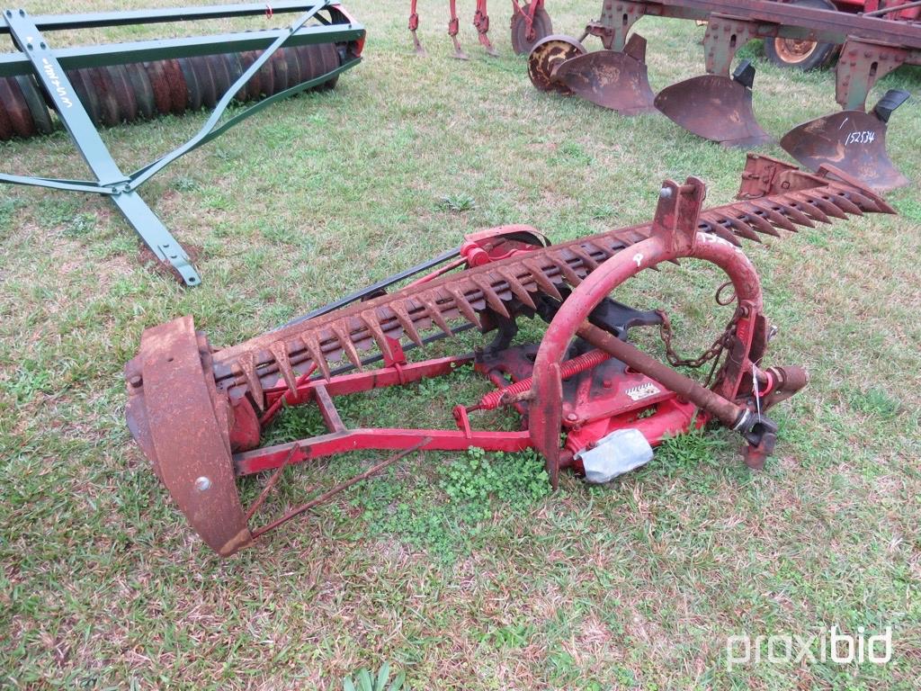 International 100 3pt sickle mower w/ shaft