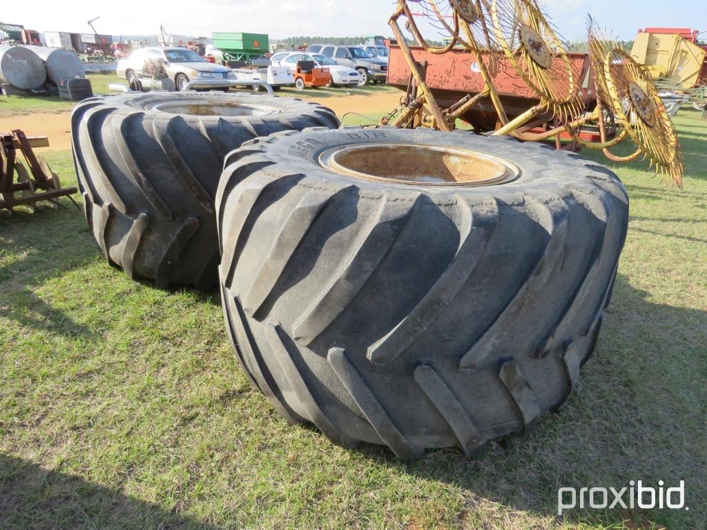 (2) 1050/50R32 tires on 12 bolt wheels