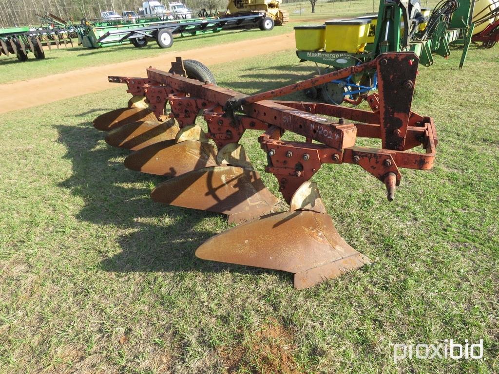 Allis Chalmers 5 btm plow