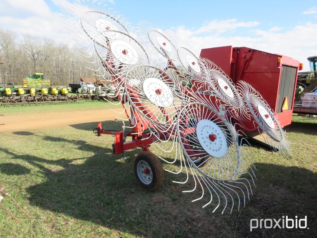 Massey Ferguson 1508 caddy hay rake