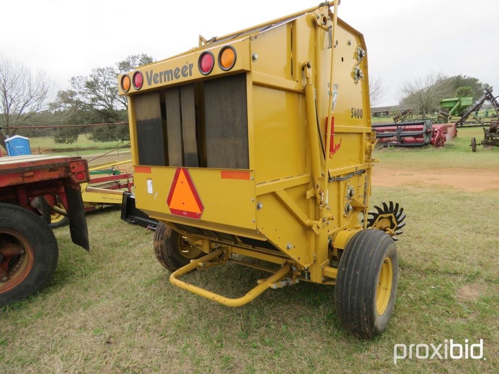 Vermeer 5400 Rebel round baler