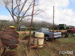 100 gallon 3pt sprayer w/ booms