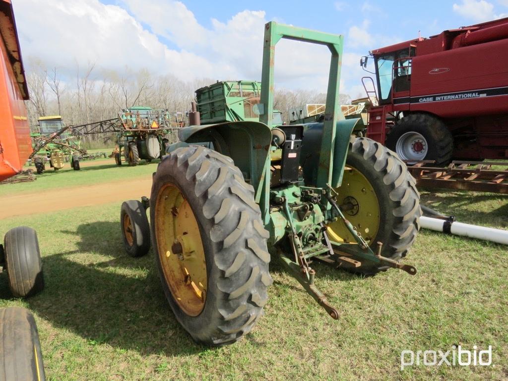 John Deere 2440 tractor