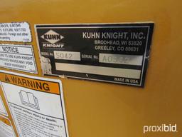 Kuhn Knight 5042 TMR mixer wagon