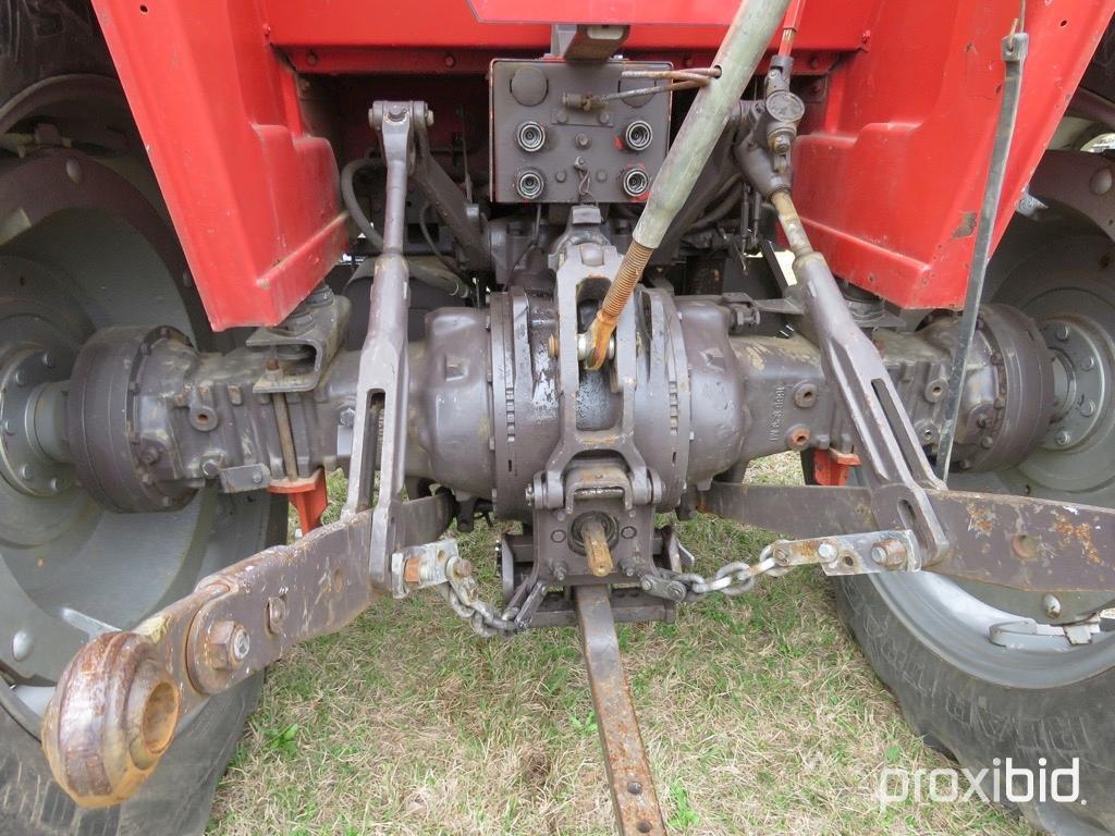 Massey Ferguson 670 tractor