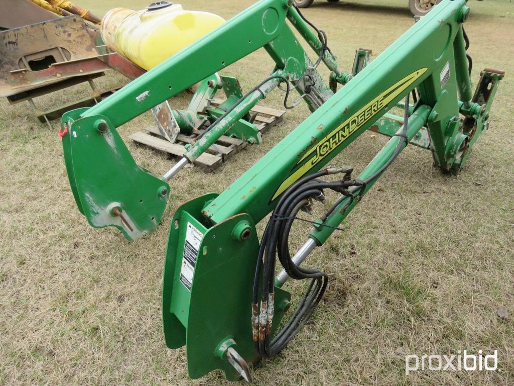 John Deere 721 loader w/ brackets