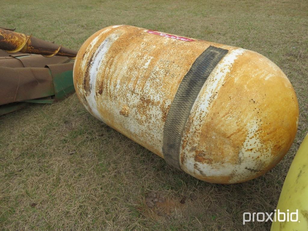 Anhydrous tank