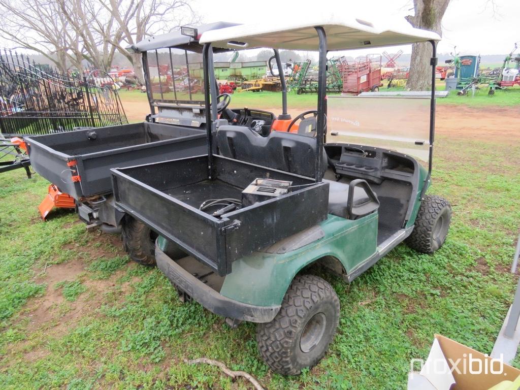 EZ-Go electric golf cart w/ charger
