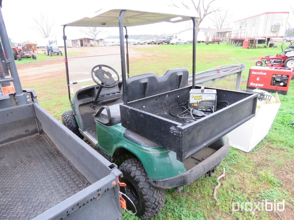 EZ-Go electric golf cart w/ charger