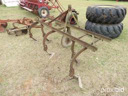 Pittsburg 2 row cultivator