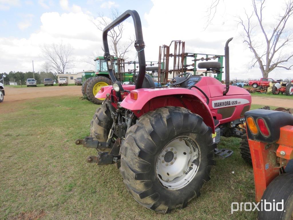 Mahindra 6520 tractor