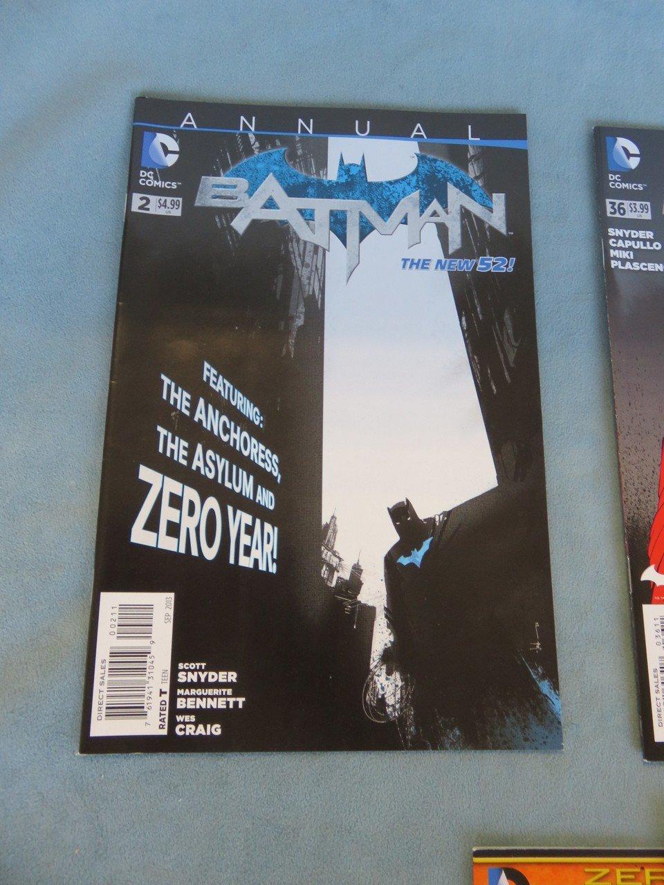 Batman The New 52 Group of (19)