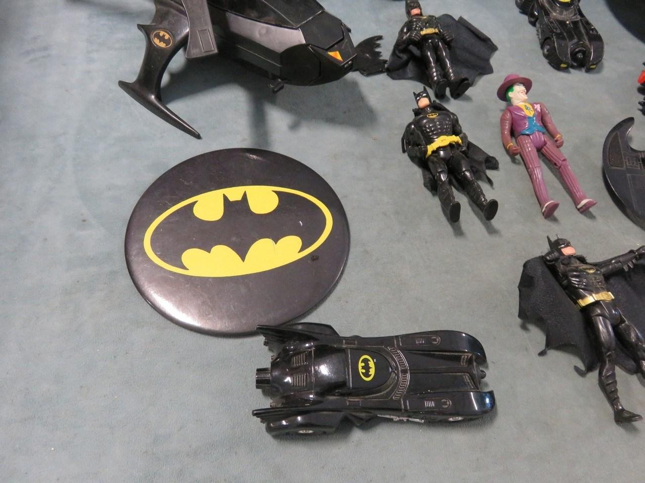 Batman Vintage Action Figure/Vehicle Lot
