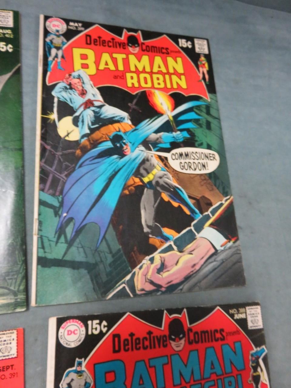 Detective Comics Late Silver Lot of (4)