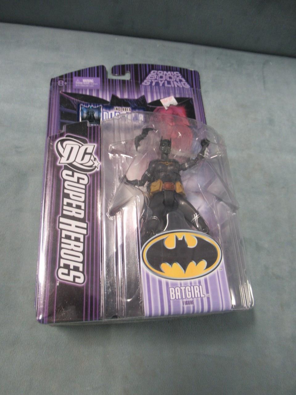 Batgirl Select Sculpt Action Figure