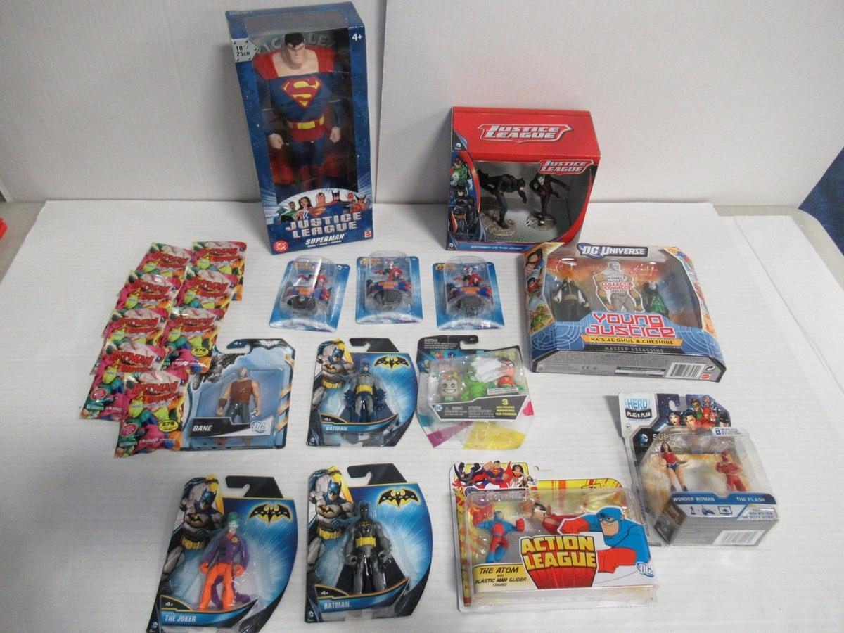 DC Toy & Blind Pack Lot of (21)
