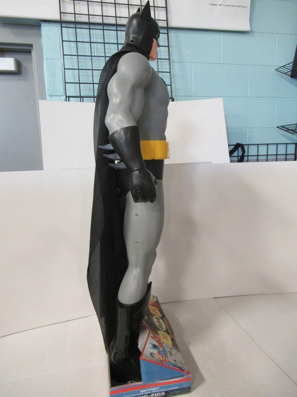 Batman 48" Figure w/ Bat-Signal Light