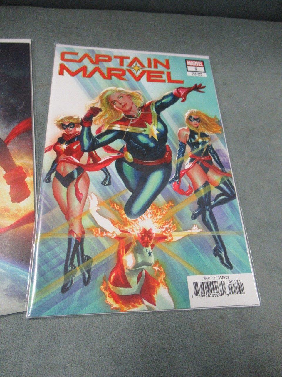 Lot of (2) Captain Marvel 2019 Variants