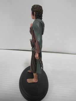 Frodo Baggins Weta Statue