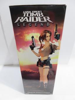 Lara Croft Premium Format Figure/Sideshow