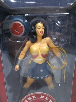 Wonder Woman New Frontier Figure