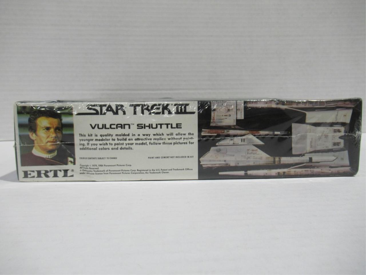 Star Trek Model Kit Lot of (2)