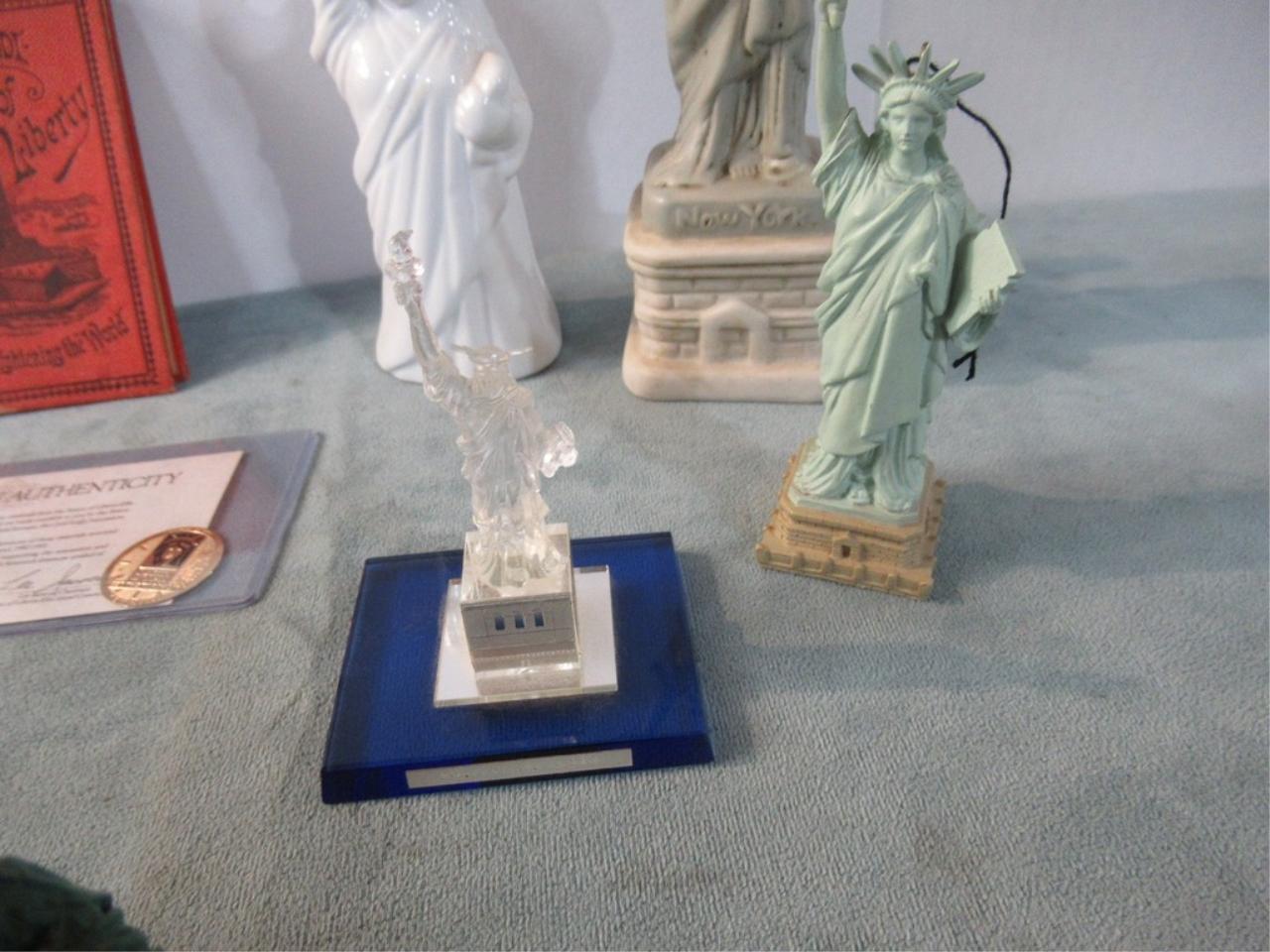 Statue of Liberty Collectibles Box Lot