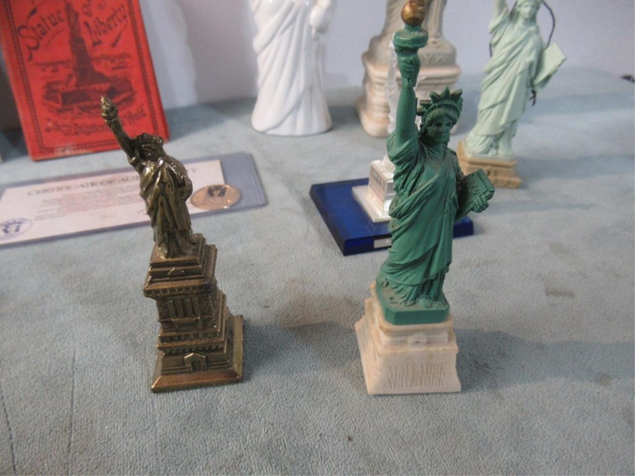 Statue of Liberty Collectibles Box Lot