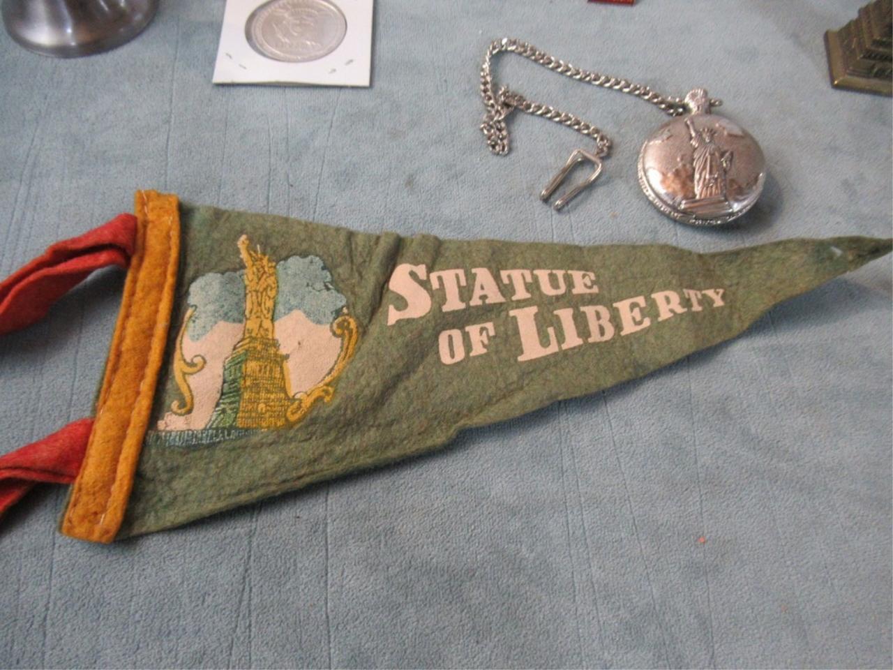 Statue of Liberty Collectibles Box Lot