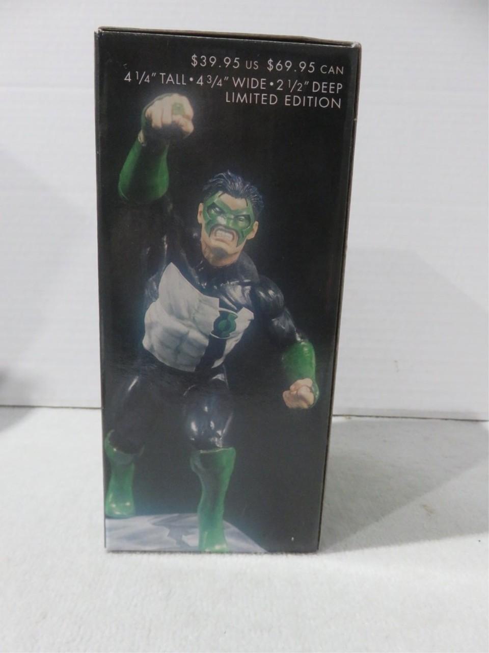 Green Lantern DC Direct Statue