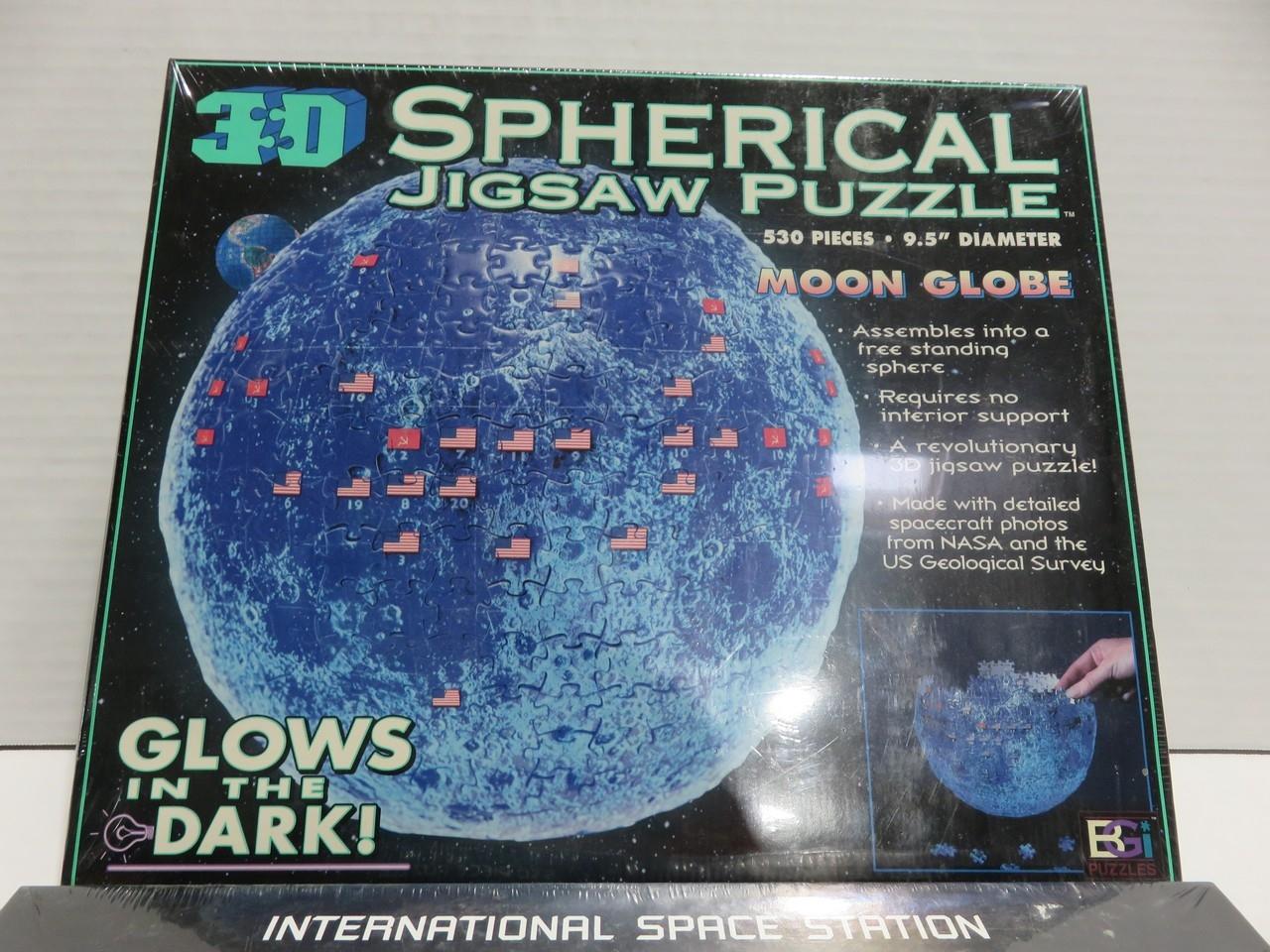 Space Puzzle Lot of (2)