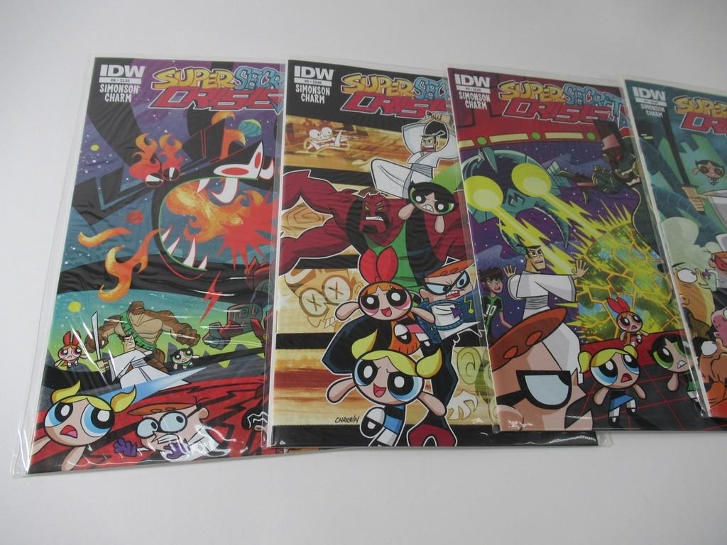 Super Secret Crisis War #1-6/Set/IDW