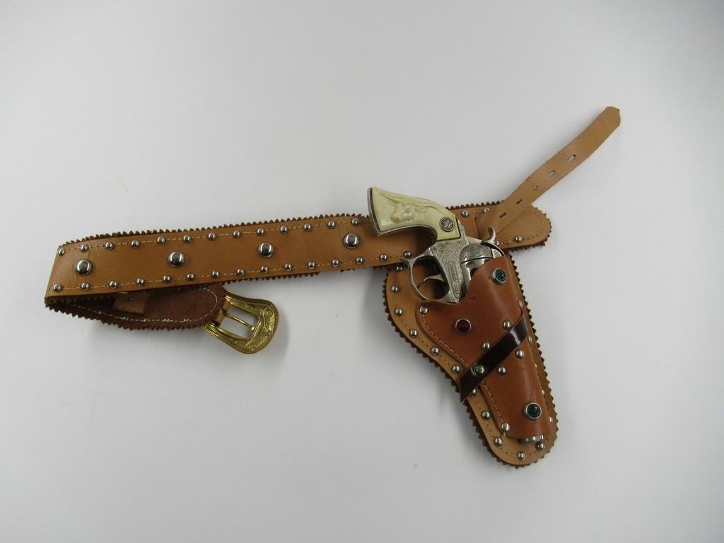 1940's Hubley Smoky Joe Cap Gun & Holster