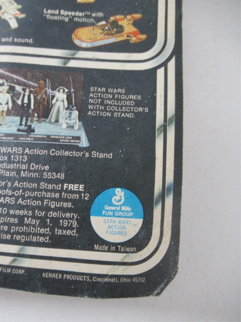 Star Wars Luke Skywalker 1977 12-Back Figure