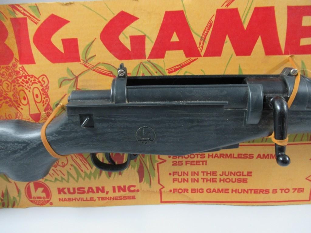 Vintage Big Game Rifle Toy/Kusan