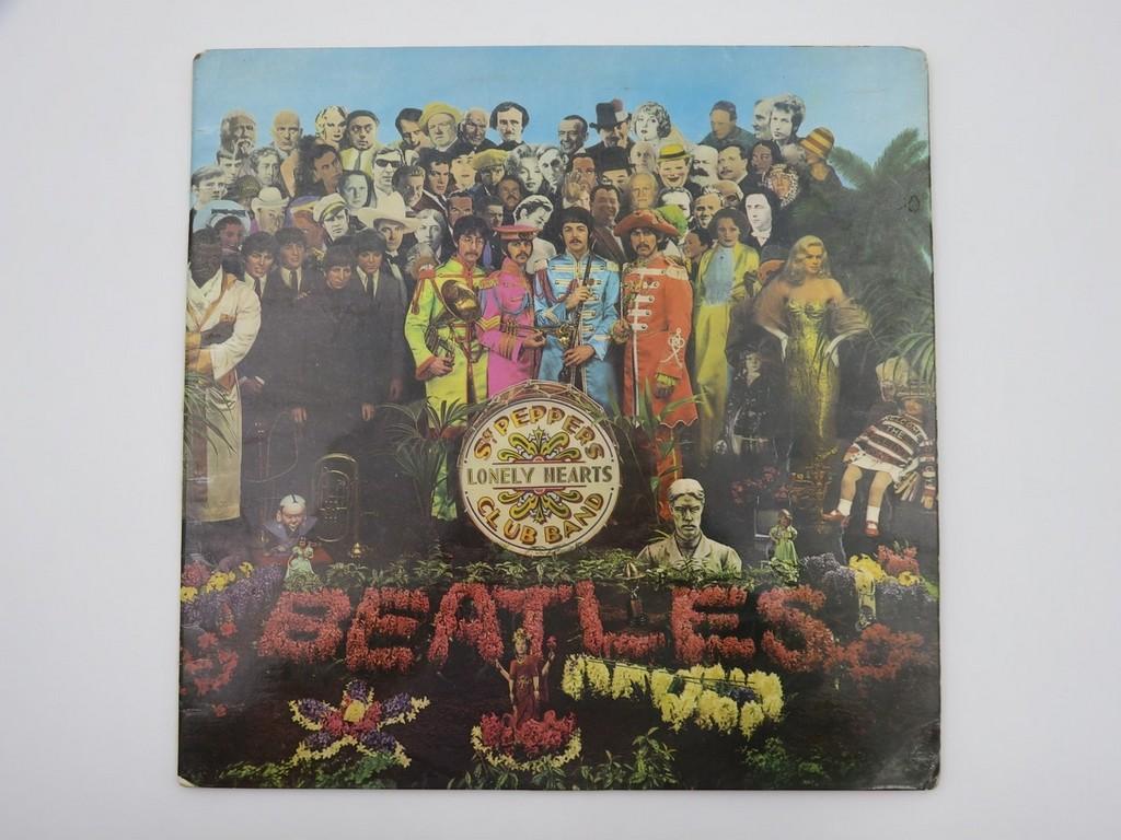 The Beatles Sgt. Pepper's Lonely Hearts Club Band 1st UK Press