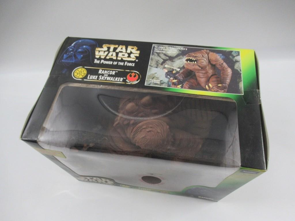 Star Wars Rancor and Luke Skywalker Figure Set