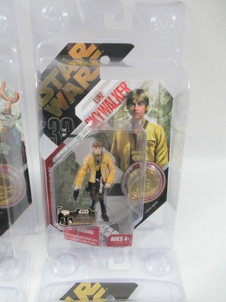 Star Wars Saga Legends 30th Anniversary Figures w/ Gold Coins