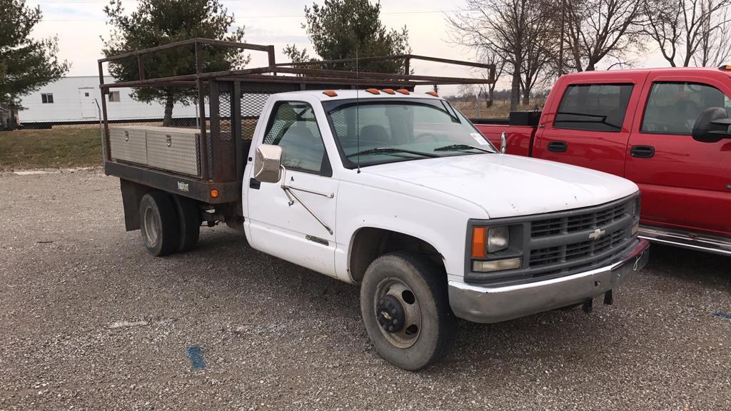 1997 Chevrolet 3500 Cheyenne Flatbed Truck,