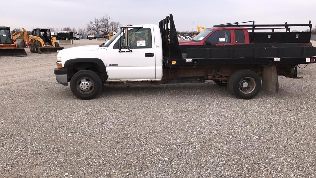 2002 Chevrolet Silverado C3500 Flatbed Truck,