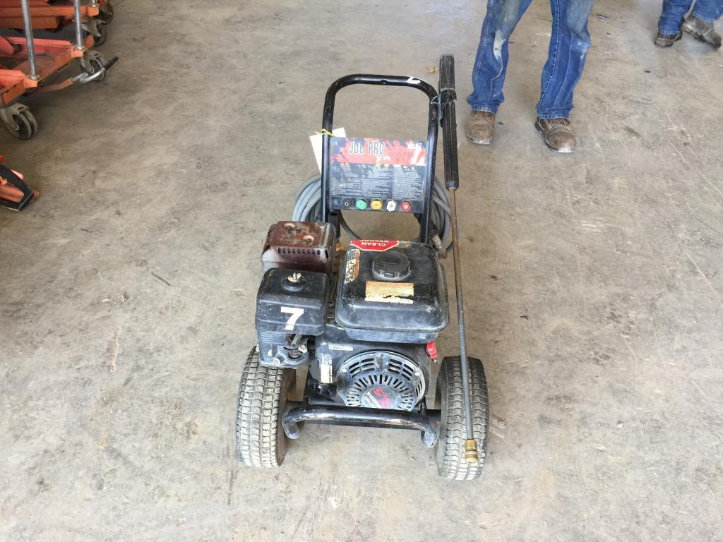MI-T-M 2700 PSI Commercial Power Washer,